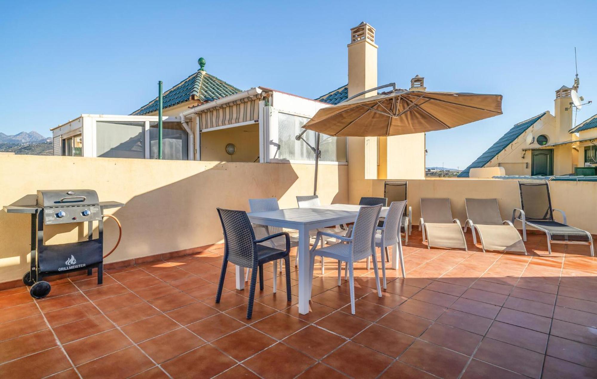 Gorgeous Apartment In Torrox With Wifi Zewnętrze zdjęcie